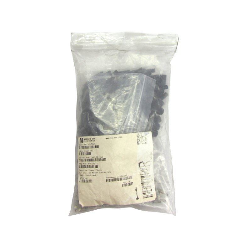 DC POWER PLUGS Conector Plug CUI Inc. PP-019, 1.1 / 2.8 mm, Niquel, PVC, Negro, 100M Ohm, 16V/4A.[@@